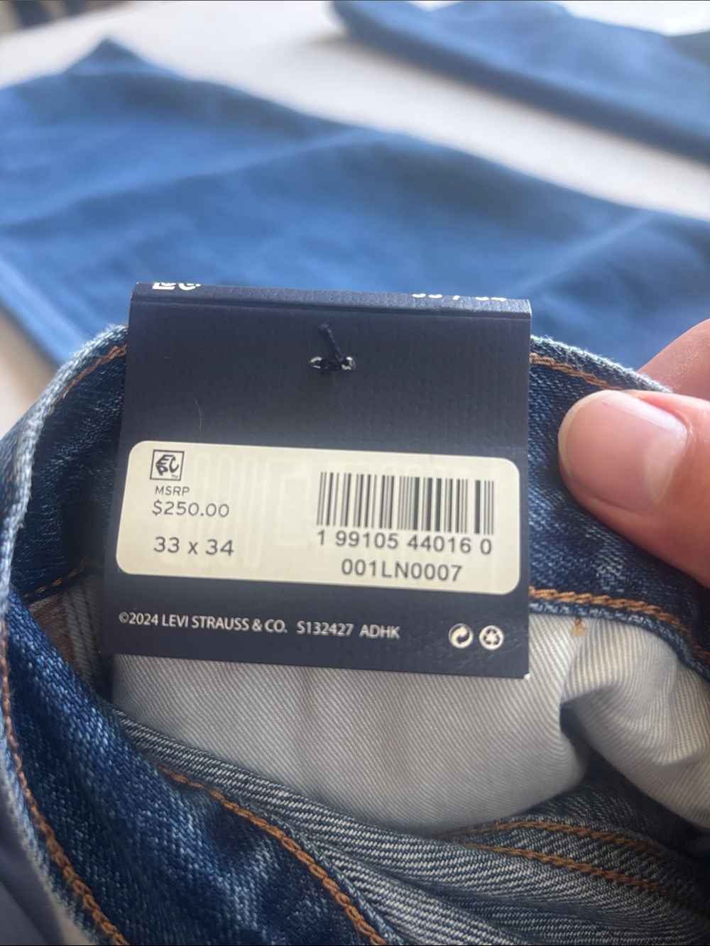 Levi’s Blue Tab Selvedge Japanese Fabric, Marker Loose Jeans, 33x34, NWT - Picture 12 of 12